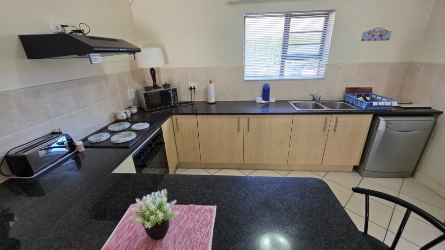 2 Bedroom Property for Sale in Hartenzicht Western Cape